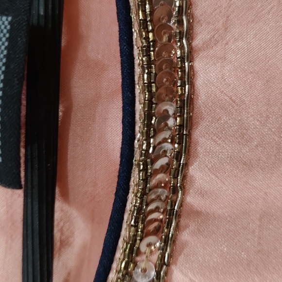 Prettiest long gown - Picture 7 of 7